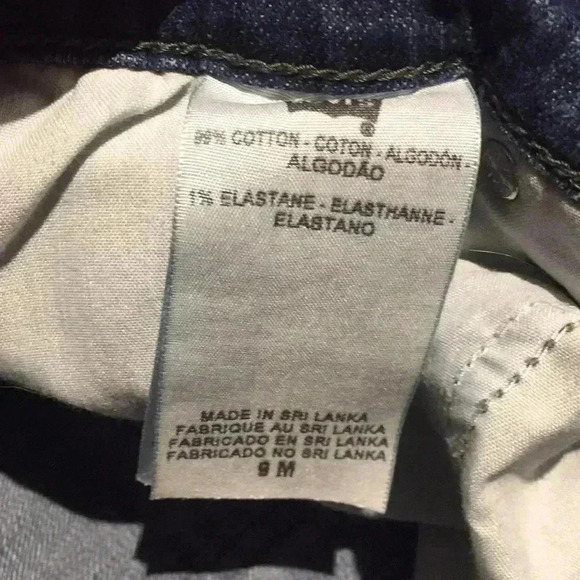 Levi’s 528 Curvy Cut Jeans Size 9M - Picture 4 of 8